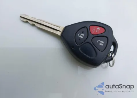 2011 Toyota Rav4 z USA, uszkodzony, nr VIN 2T3ZF4DV2BW077020